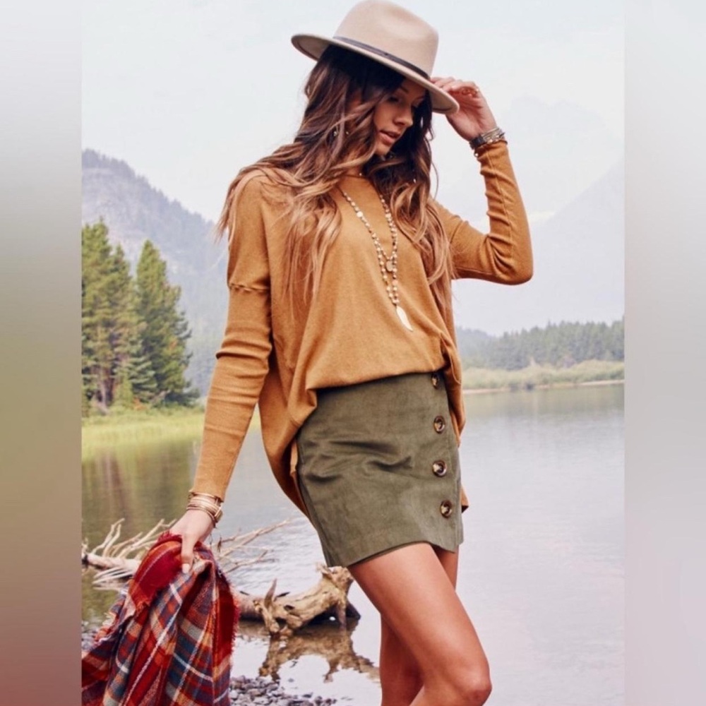 Altar’d State “Addie” Corduroy Skirt – Green, Size M NWT - Picture 2 of 9
